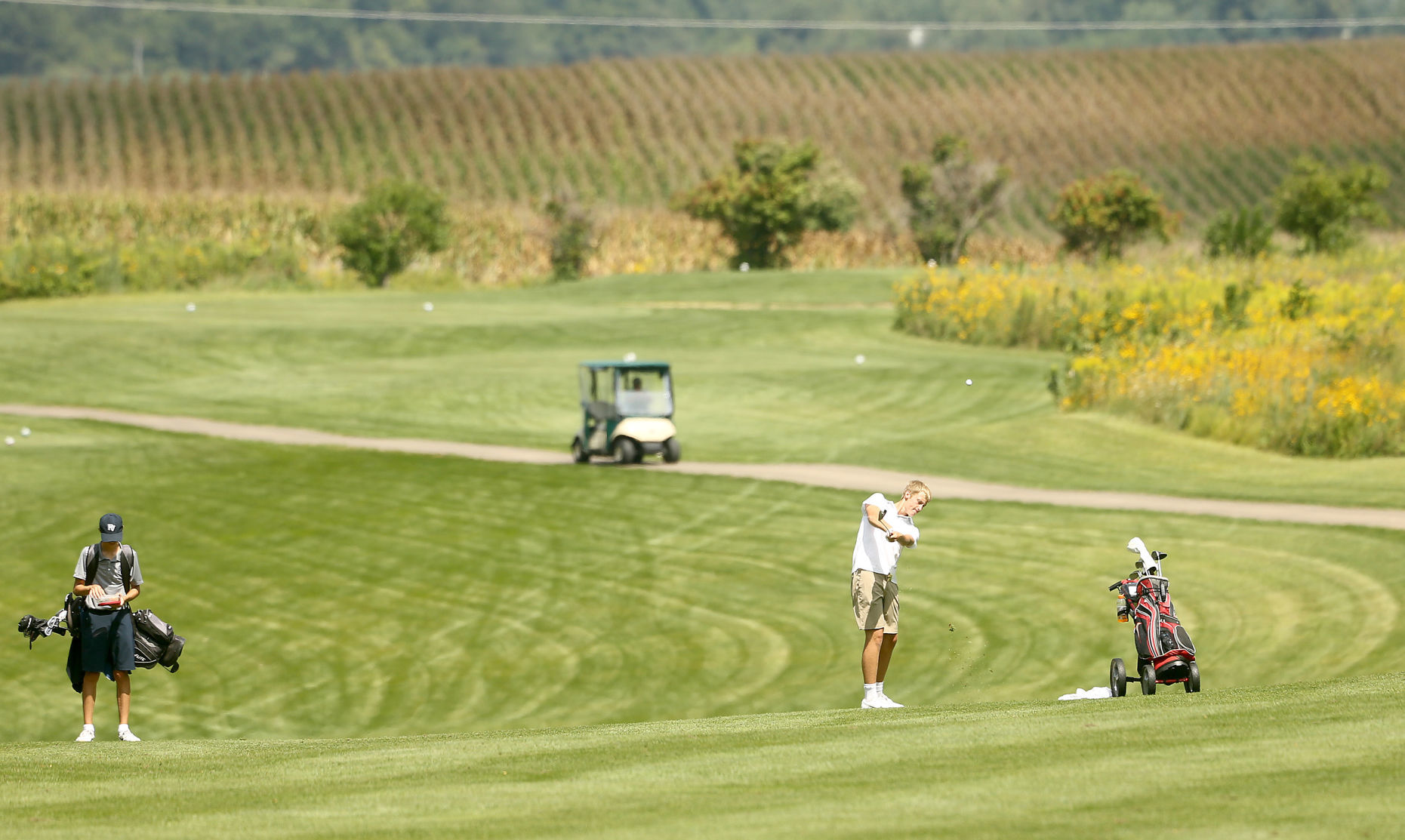 082218-spt-Boys-Golf-035